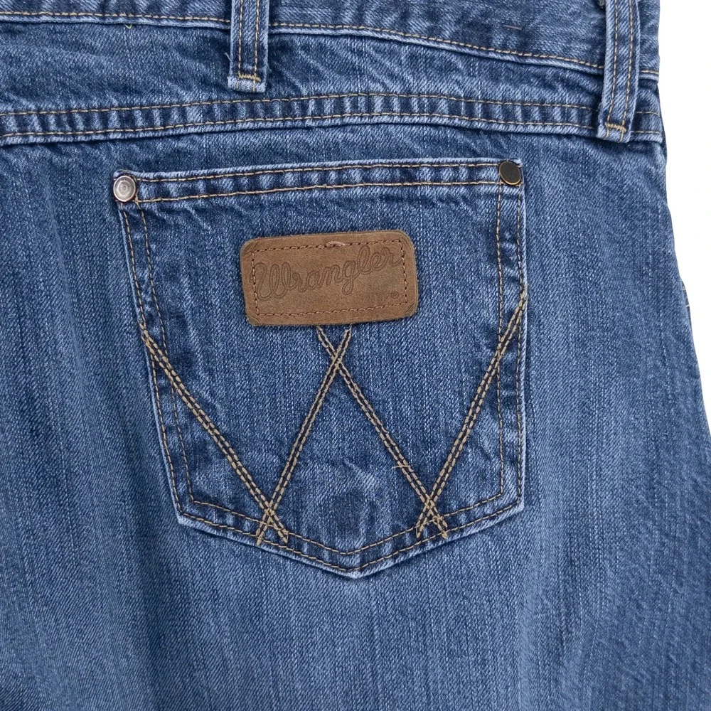 Wrangler‎ Mens 40x32 Retro Relaxed Bootcut Jeans Blue Denim Cowboy Rodeo Western